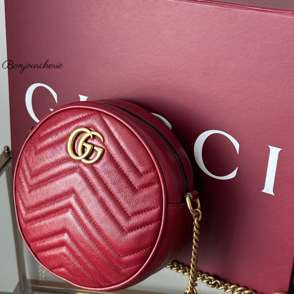 Athentic Gucci Red Quilted crossbody - Picture 5 of 16